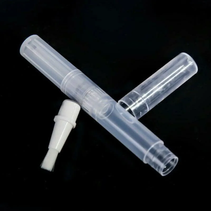 مجموعه 5 عددی قلم پیچشی خالی 3 میلی لیتری با برس، لوله قابل حمل برای روغن کوتیکول، لاک ناخن، ژل سفید کننده دندان، تقویت مژه و ظروف براق کننده لب مجموعه 5 عددی قلم پیچشی خالی 3 میلی لیتری با برس، لوله قابل حمل برای روغن کوتیکول، لاک ناخن، ژل سفید کننده دندان، تقویت مژه و ظروف براق کننده لب