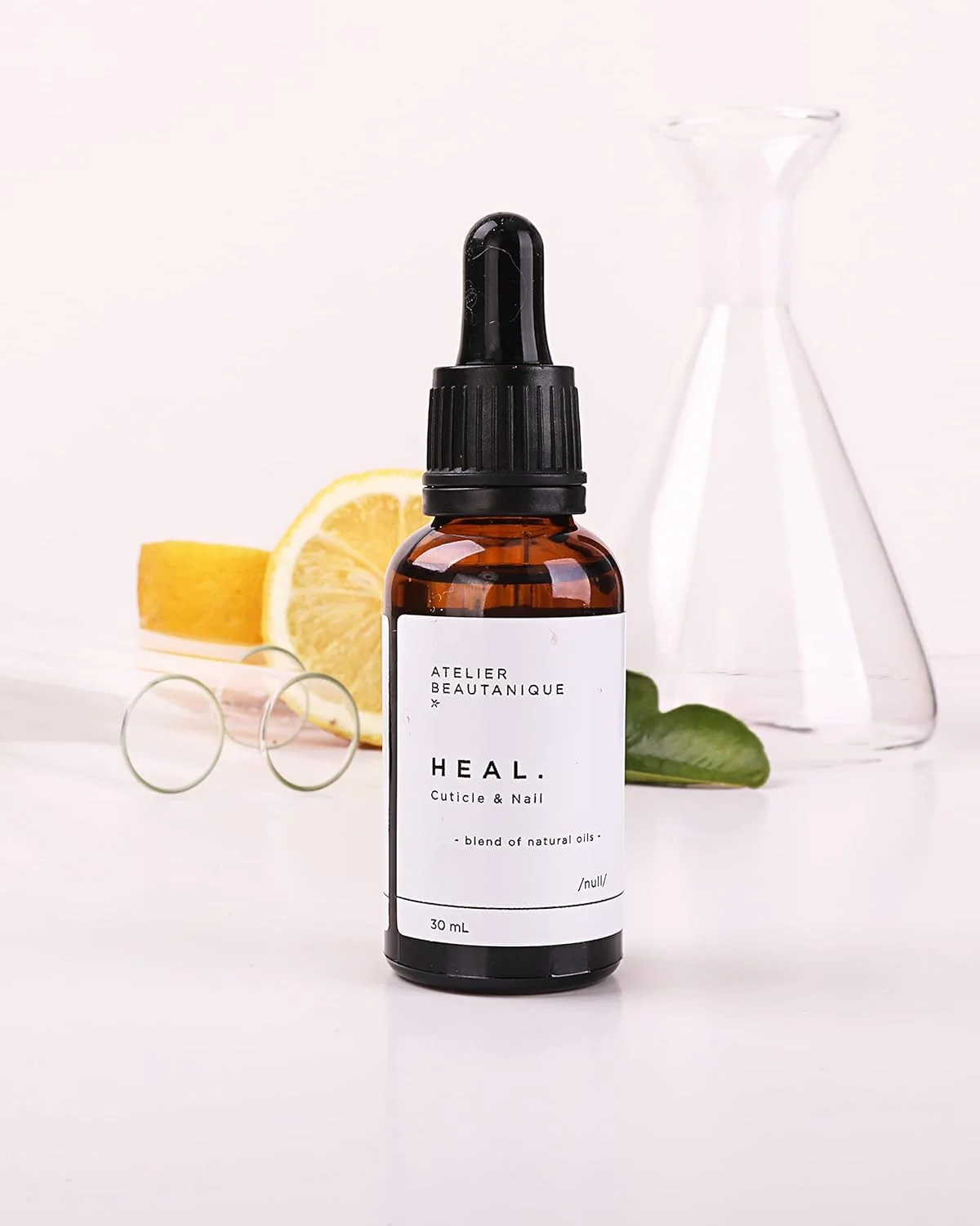 روغن ترمیم کننده کوتیکول و ناخن - 30 میلی لیتر - ضد باکتری - تقویت کننده ناخن - نرم کننده کوتیکول - از بین برنده زردی