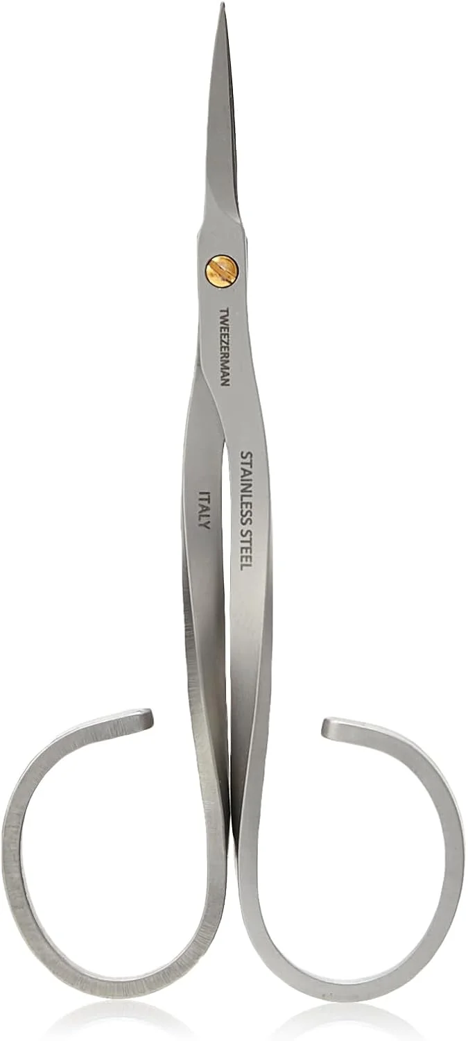 قیچی مانیکور توییزرمن مدل شماره 3004-R (استیل ضد زنگ) قیچی مانیکور توییزرمن مدل شماره 3004-R (استیل ضد زنگ)