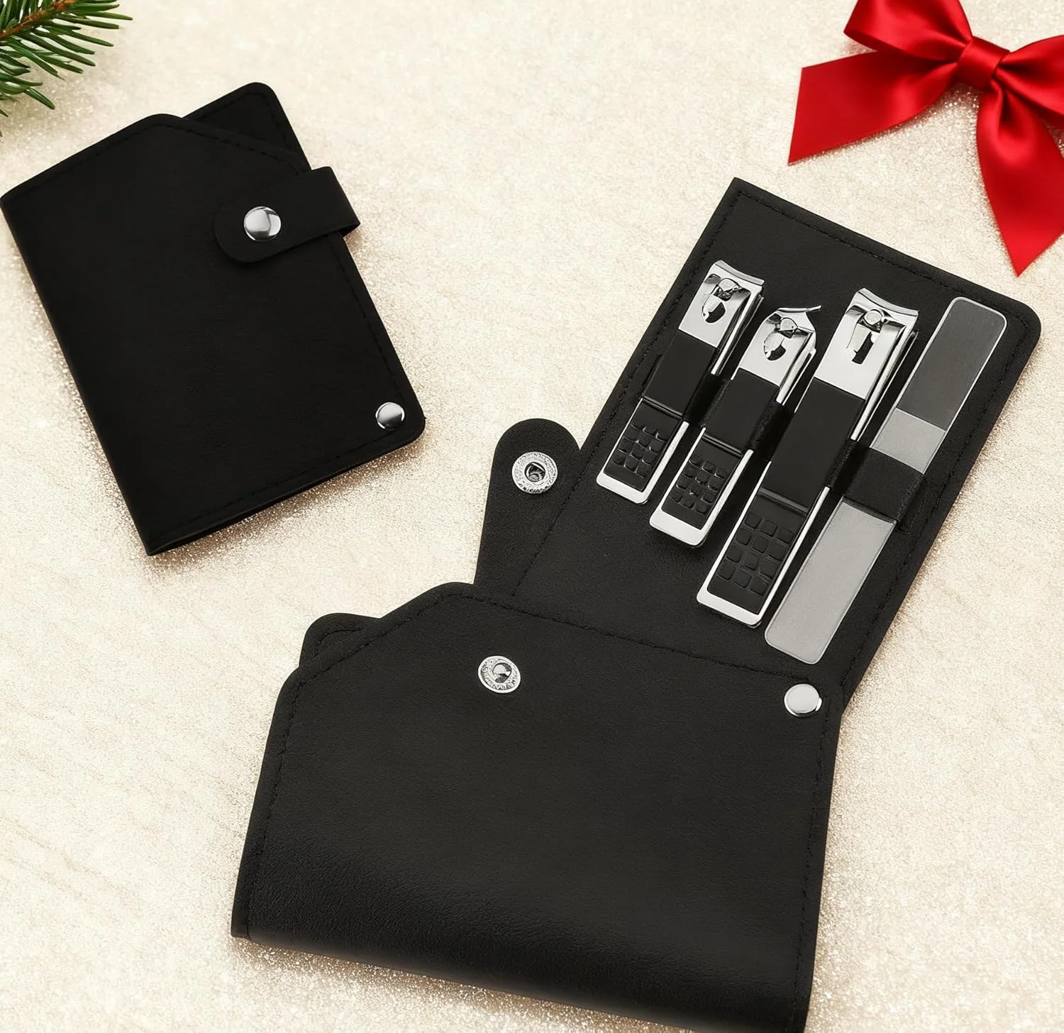 ست حرفه ای ۴ تکه مراقبت از ناخن، شامل ناخن گیر و سوهان استیل ضد زنگ بسیار تیز برای آقایان و بانوان، به همراه ابزار از بین بردن پوست های اضافه