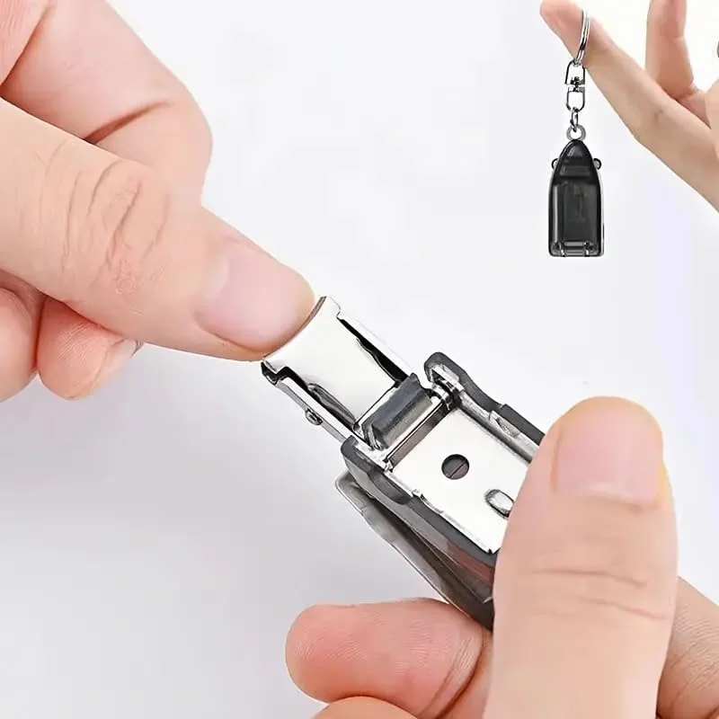 ناخن گیر تاشو SOKHA با جاکلیدی - ابزار چند منظوره بادوام از جنس استیل ضد زنگ، ناخن گیر جیبی قابل حمل برای مسافرت، کمپینگ، پیاده روی و نظافت روزمره ناخن گیر تاشو SOKHA با جاکلیدی - ابزار چند منظوره بادوام از جنس استیل ضد زنگ، ناخن گیر جیبی قابل حمل برای مسافرت، کمپینگ، پیاده روی و نظافت روزمره