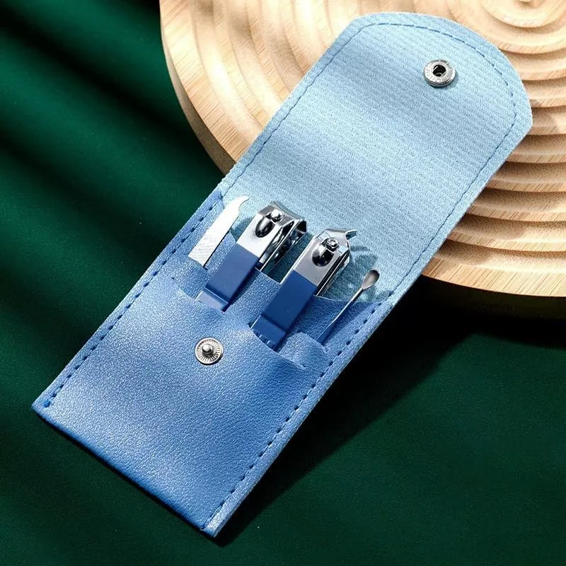 ست ناخن گیر 4 در 1، آبی، استیل ضد زنگ، کلاسیک، جمع و جور، مناسب برای مسافرت ست ناخن گیر 4 در 1، آبی، استیل ضد زنگ، کلاسیک، جمع و جور، مناسب برای مسافرت