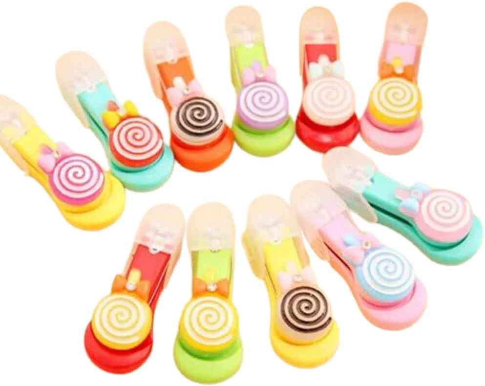 ناخن گیر کودک طرح آبنبات چوبی صورتی، ایمن و کاربردی ناخن گیر کودک طرح آبنبات چوبی صورتی، ایمن و کاربردی