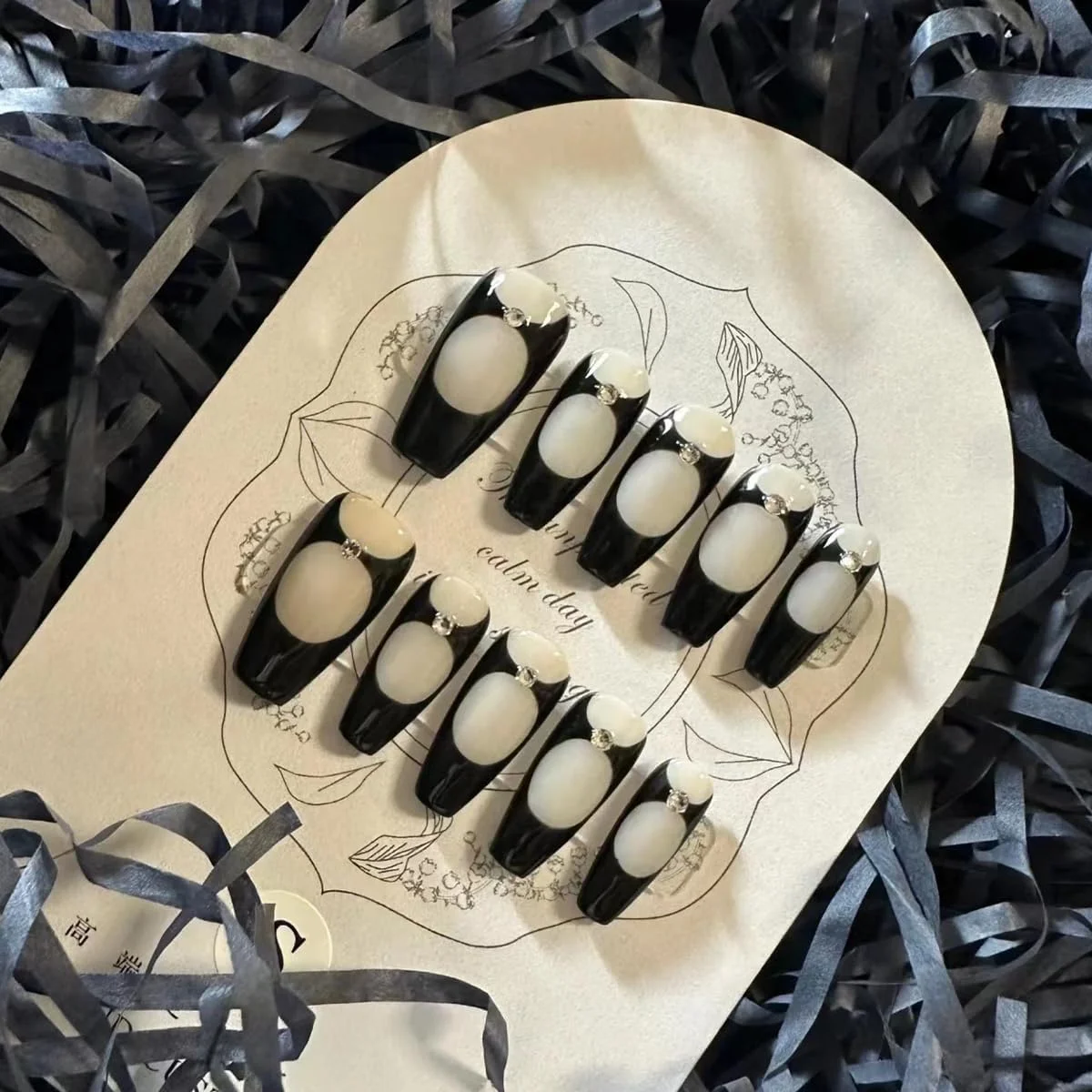 ناخن مصنوعی بلند بالرین مشکی نگین دار دست ساز MouyouGlow، ناخن های مصنوعی مشکی گوتیک ژله ای قابل استفاده مجدد با چسب خودکار، ناخن های مصنوعی دست ساز، 10 عدد (#36-L)