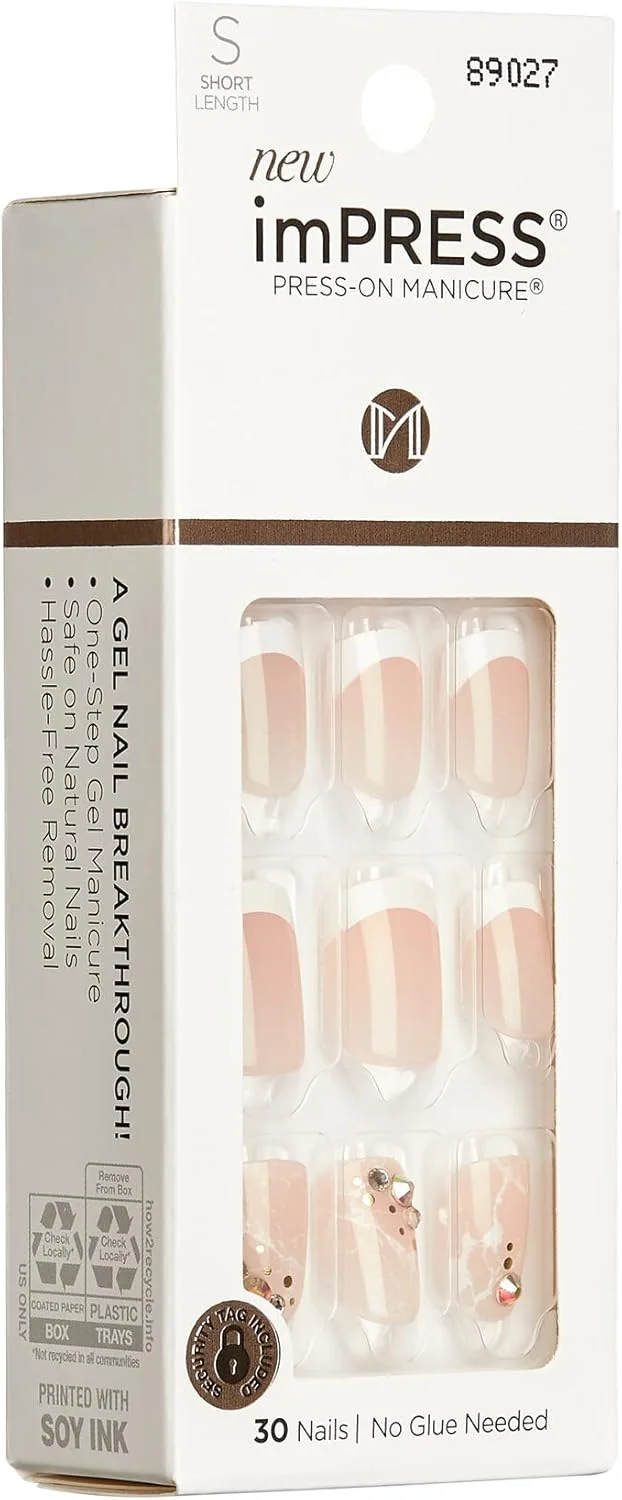 ناخن مصنوعی چسبی imPRESS KISS، طرح 'ارزش من'، سفید، سایز کوتاه، فرم بیضی-مربع، شامل 30 ناخن، پد آماده سازی، برگه راهنما، 1 چوب مانیکور، 1 سوهان کوچک