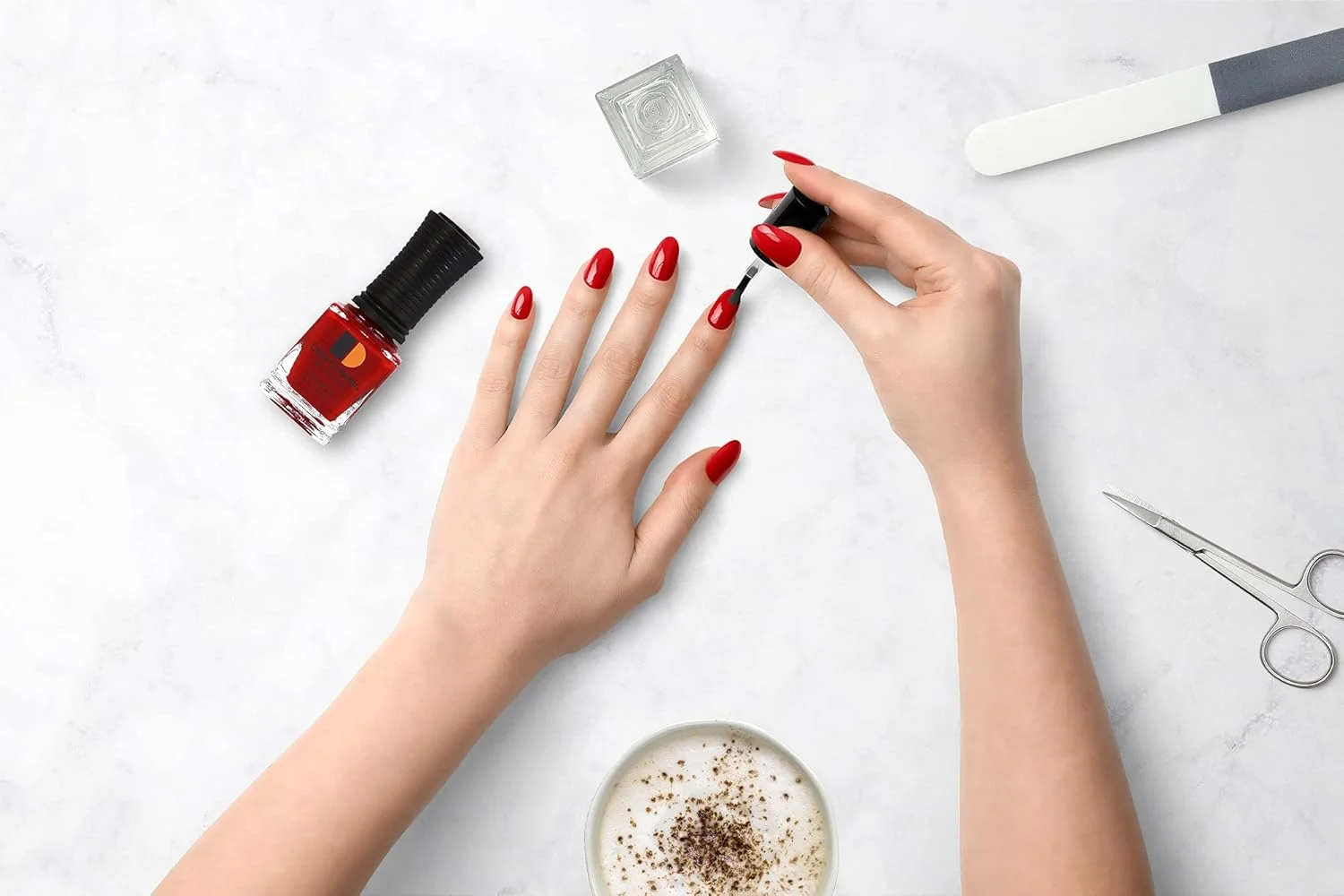 لاک ناخن لچت، رژگونه ظریف با پوشش کرمی، مدل Flirt Alert، حجم 15 میلی لیتر