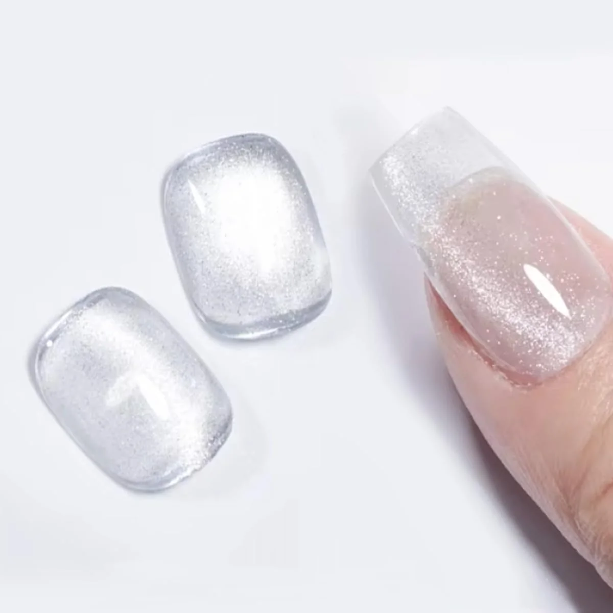 لاک ژل چشم گربه ای نقره ای برانسون - ژل تاپ کروم مغناطیسی UV/LED | درخشش ماندگار | طراحی ناخن با افکت کهکشانی | مانیکور با کیفیت سالن | ژل مگنتی چشم گربه ای برای ناخن BSCTG04