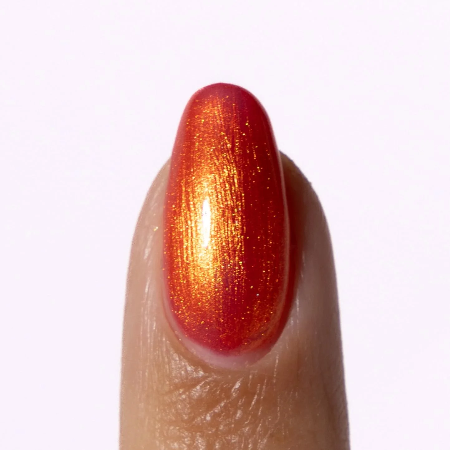 لاک ناخن مجموعه اورلی مدل نقطه ذوب | رنگ نارنجی طلایی براق | فرمول بادوام با پوشش کامل و درپوش ضد لغزش | وگان و بدون تست حیوانی (Erupt To No Good)