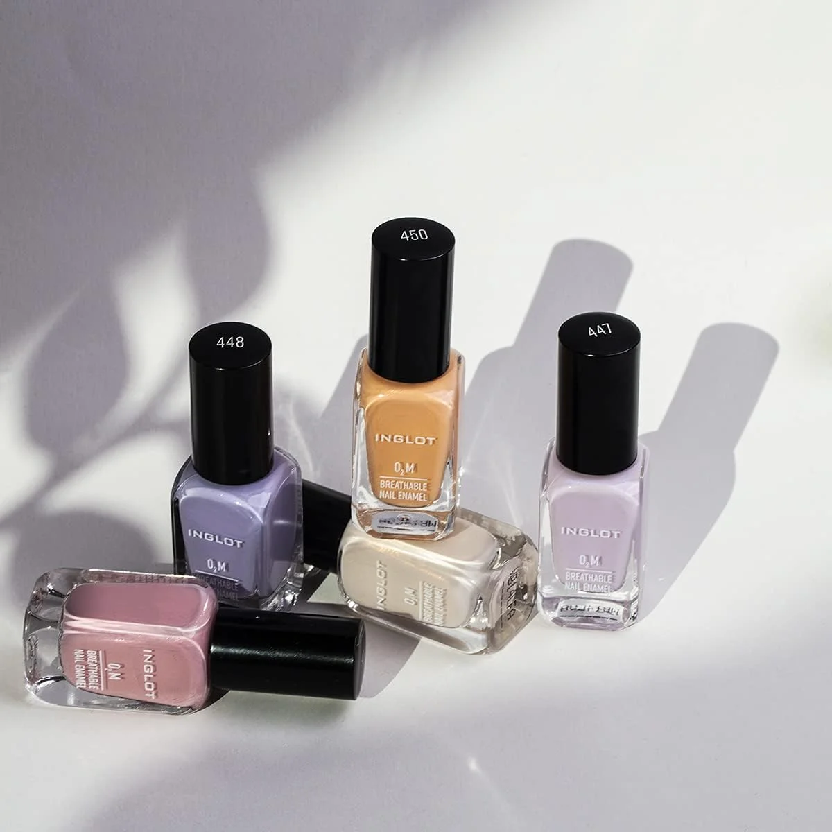 لاک ناخن اکسیژن رسان اینگلوت O2M حجم 11 میلی لیتر - 679 لاک ناخن اکسیژن رسان اینگلوت O2M حجم 11 میلی لیتر - 679