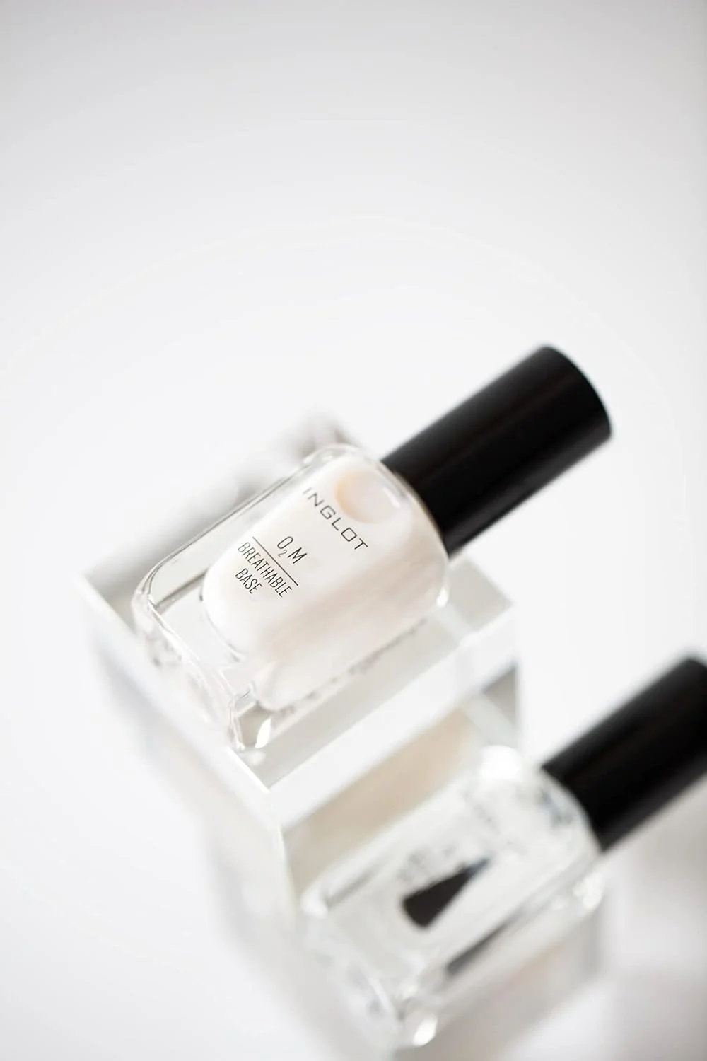 لاک ناخن اینگلوت شیری رنگ 11 میلی لیتر، بسته تکی