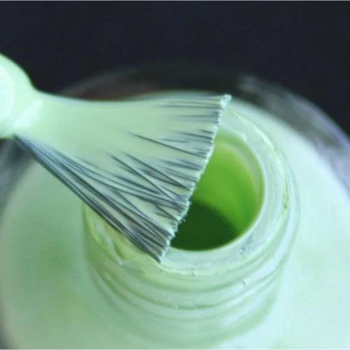 لاک ناخن ژلی دبله، رنگ گل پسته ای (لاک ناخن سبز نعنایی فیروزه ای) | بدون نیاز به UV - روکش ژلی براق | مقاوم در برابر لب پر شدن | فرمول غنی شده با جلبک دریایی | ماندگاری طولانی | بدون تست حیوانی و مواد سمی | 8 میلی لیتر