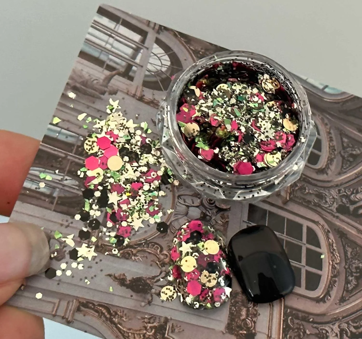 پودر اکلیل درشت چند منظوره سری First Encounter ADHERE، پولک های براق درجه آرایشی، مناسب برای سالن ناخن، هنر رزین، اپوکسی UV، ساخت اسلایم DIY، 1 گرم (کارگاه جادوگری)