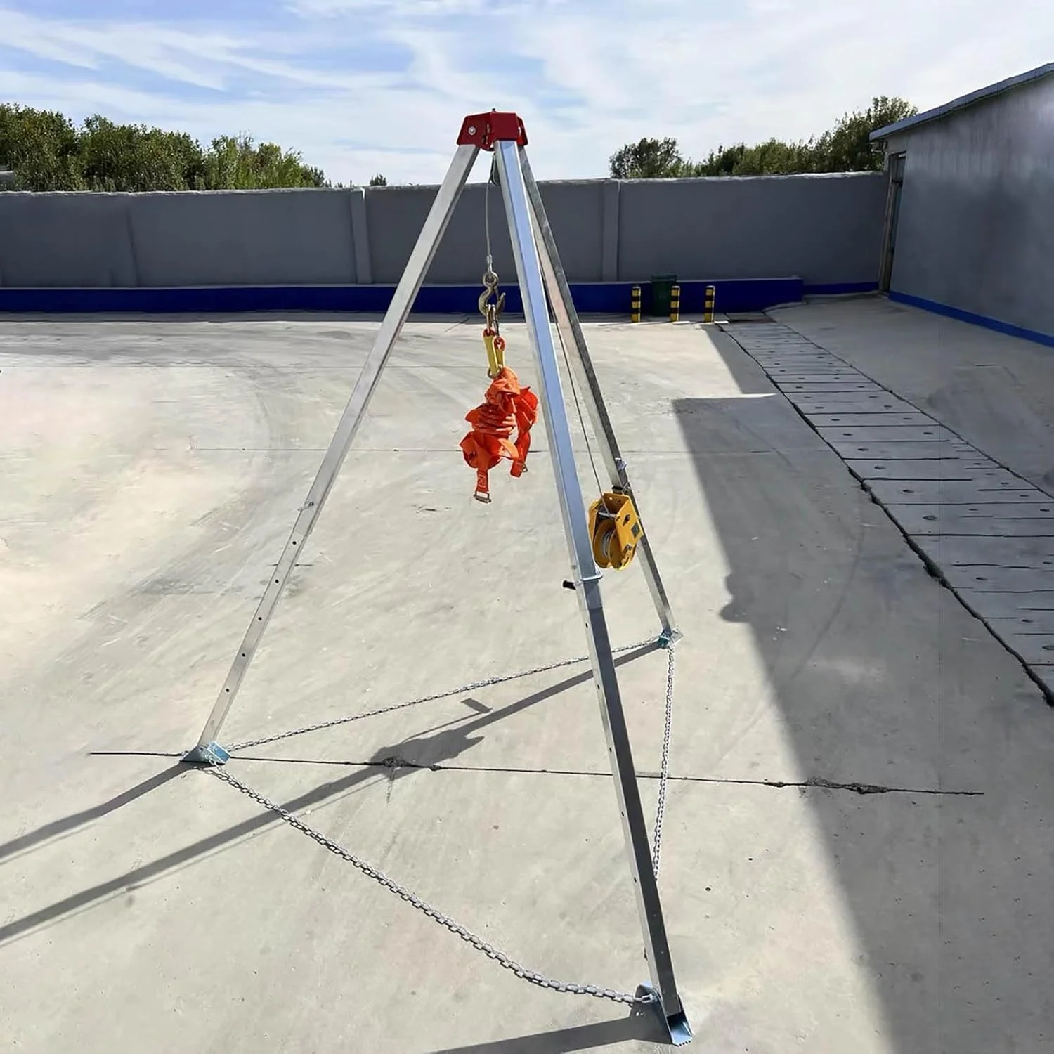 کیت سه پایه نجات فضای محدود، سه پایه نجات منهول با وینچ نجات و ابزار حفاظت در برابر سقوط، ابزار بالابر نجات اضطراری قابل حمل ضد سقوط (بار وینچ 226 کیلوگرم)