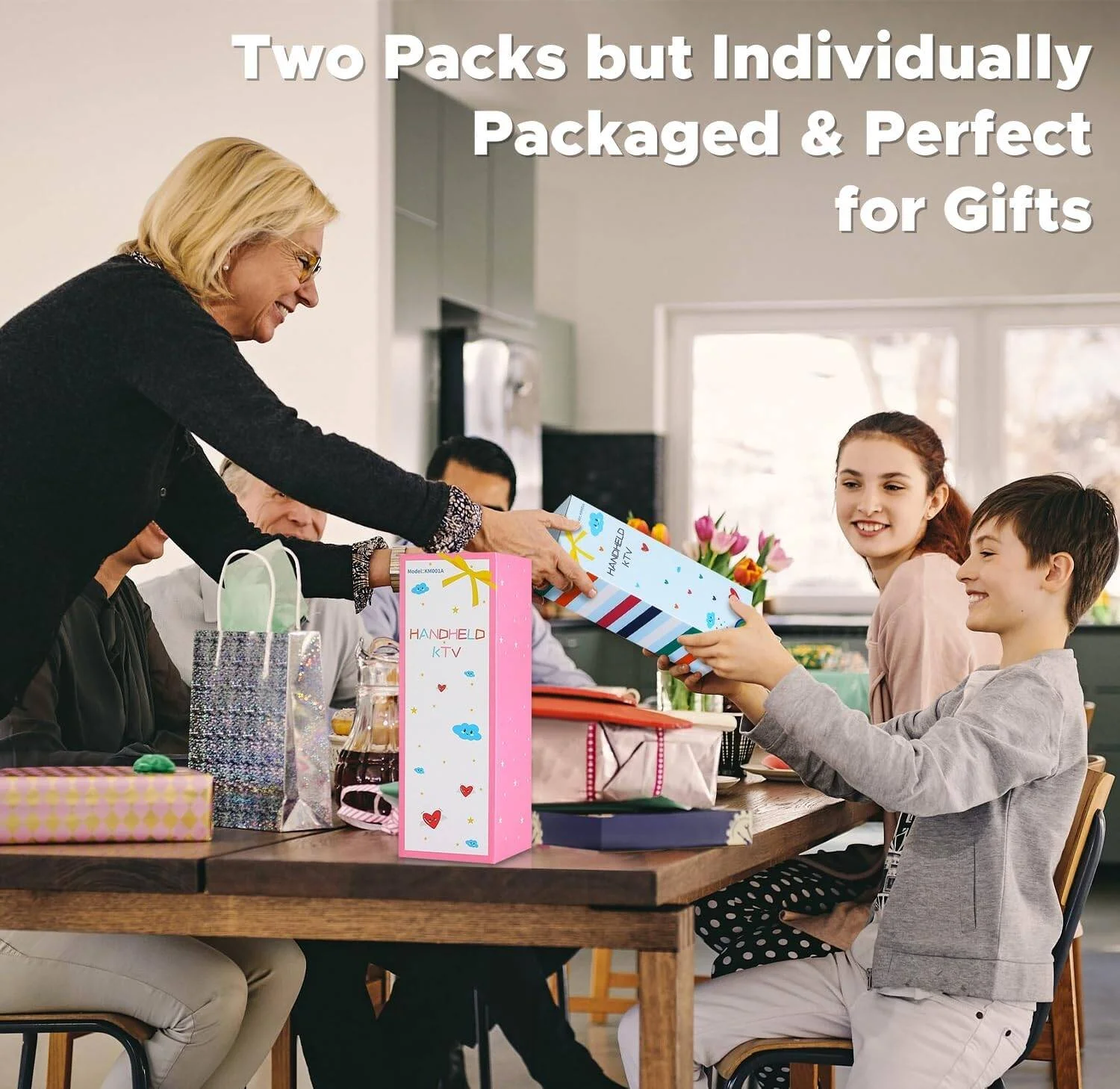 میکروفون کارائوکه KONNAO برای کودکان، میکروفون و اسپیکر کارائوکه بی سیم 5 در 1 برای آواز خواندن، دستگاه کارائوکه برای بزرگسالان با 2 بسته مستقل، استیکرهای DIY، هدیه برای جشن تولد