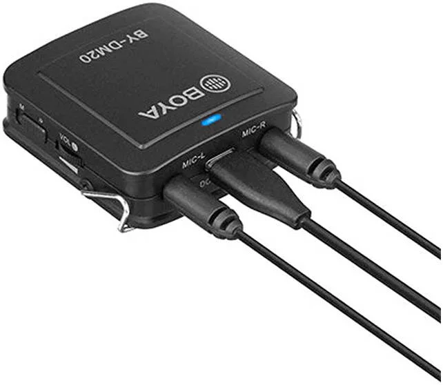 میکروفون یقهای دو کاناله جمع و جور بویا مدل BY-DM20، ضبط صدا، انتخاب حالت استریو/مونو و کنترل صدای جداگانه، خروجی هدفون 3.5 میلیمتری، مشکی | BY-DM20 میکروفون یقهای دو کاناله جمع و جور بویا مدل BY-DM20، ضبط صدا، انتخاب حالت استریو/مونو و کنترل صدای جداگانه، خروجی هدفون 3.5 میلیمتری، مشکی | BY-DM20