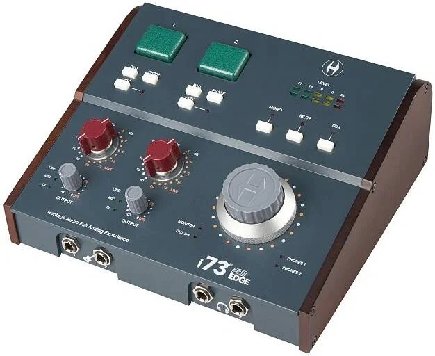 اینترفیس صوتی USB-C هریتیج آدیو i73 PRO Edge، ۱۲ ورودی / ۱۶ خروجی، پری امپ میکروفون کلاس A به سبک ۷۳، ۳۲ بیت/۱۹۲ کیلوهرتز، میکسر DSP، آبی | i73 PRO edge