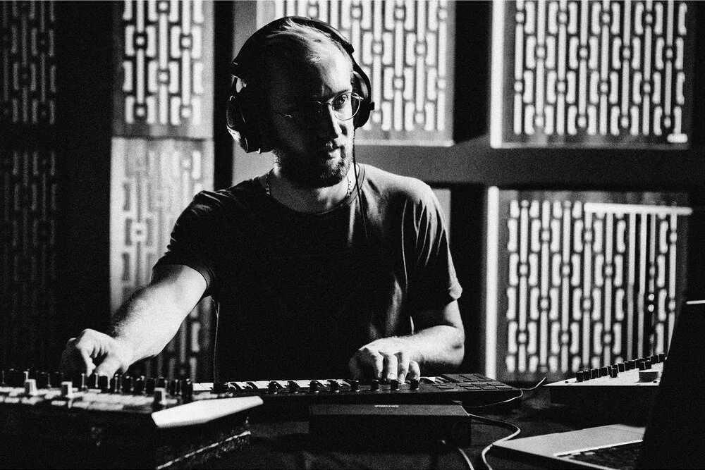 اینترفیس صوتی سولو قابل حمل آرتوریا MiniFuse 1، مبدل های 24 بیتی / 192 کیلوهرتز، اتصال USB Type-C، هاب USB داخلی برای کنترلر صفحه کلید، مانیتور مستقیم، سفید | MiniFuse 1 WH اینترفیس صوتی سولو قابل حمل آرتوریا MiniFuse 1، مبدل های 24 بیتی / 192 کیلوهرتز، اتصال USB Type-C، هاب USB داخلی برای کنترلر صفحه کلید، مانیتور مستقیم، سفید | MiniFuse 1 WH