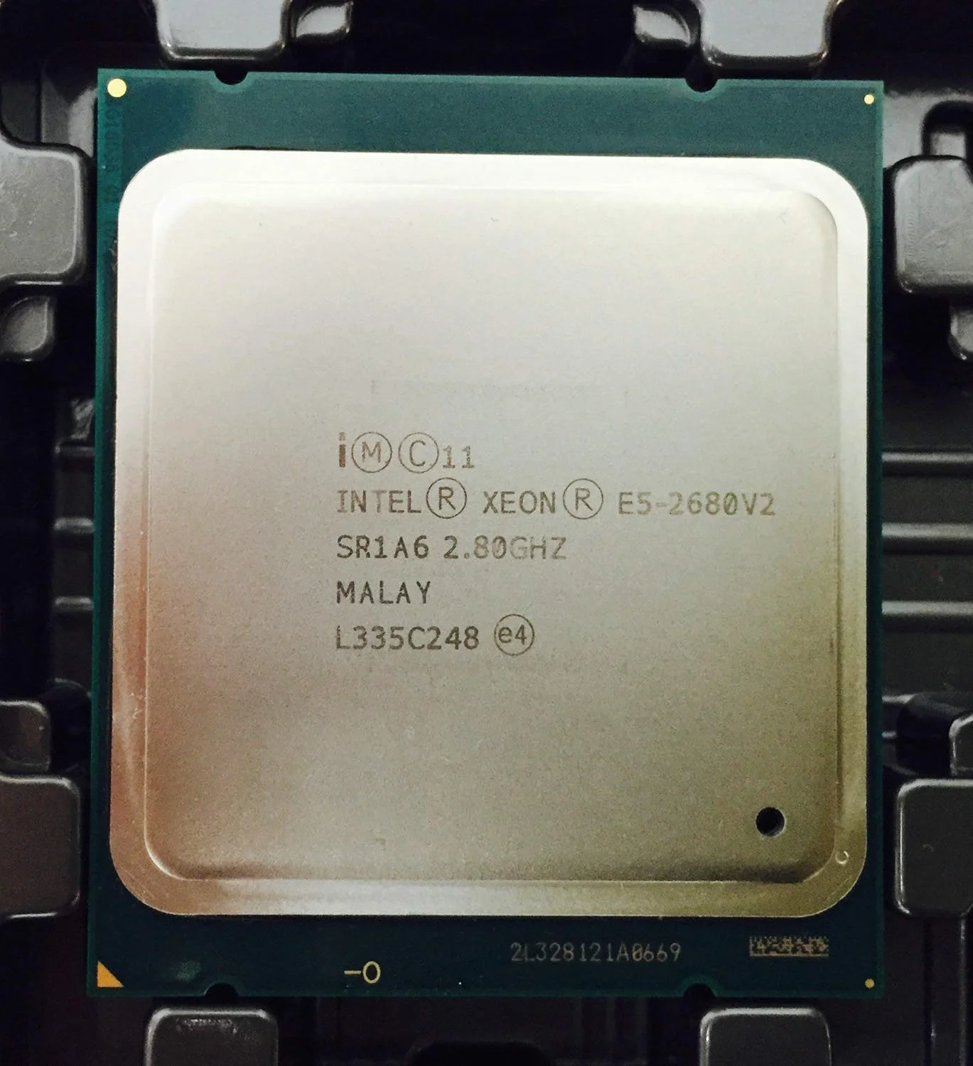 پردازنده ده هسته ای Intel Xeon E5-2680 v2 با سرعت 2.8 گیگاهرتز، سرعت انتقال 8.0GT/s، حافظه کش 25 مگابایت، سوکت LGA 2011، نسخه OEM (بازسازی شده)