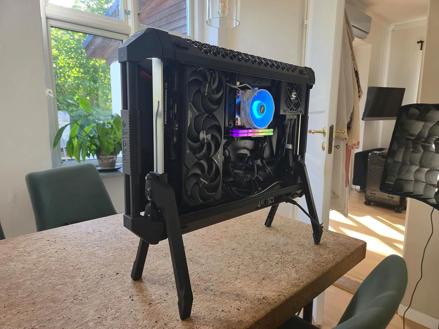 کیس کامپیوتر ITX، آلومینیوم مشکی مات، کیس کامپیوتر همه کاره