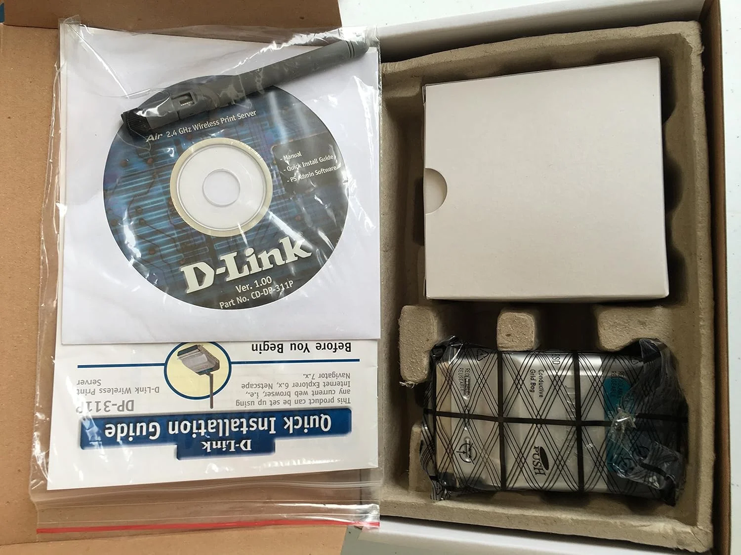 دی-لینک DP-311P سرور چاپ بی‌سیم، 1 پورت سنترونیکس، 802.11b، 11 مگابیت بر ثانیه