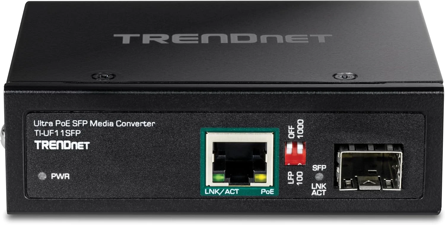 مبدل صنعتی SFP به گیگابیت UPoE ترندنت، محفظه دارای استاندارد IP30، شامل ریل DIN و پایه های دیواری، دمای عملیاتی -40 تا 75 درجه سانتیگراد، مدل TI-UF11SFP، مشکی