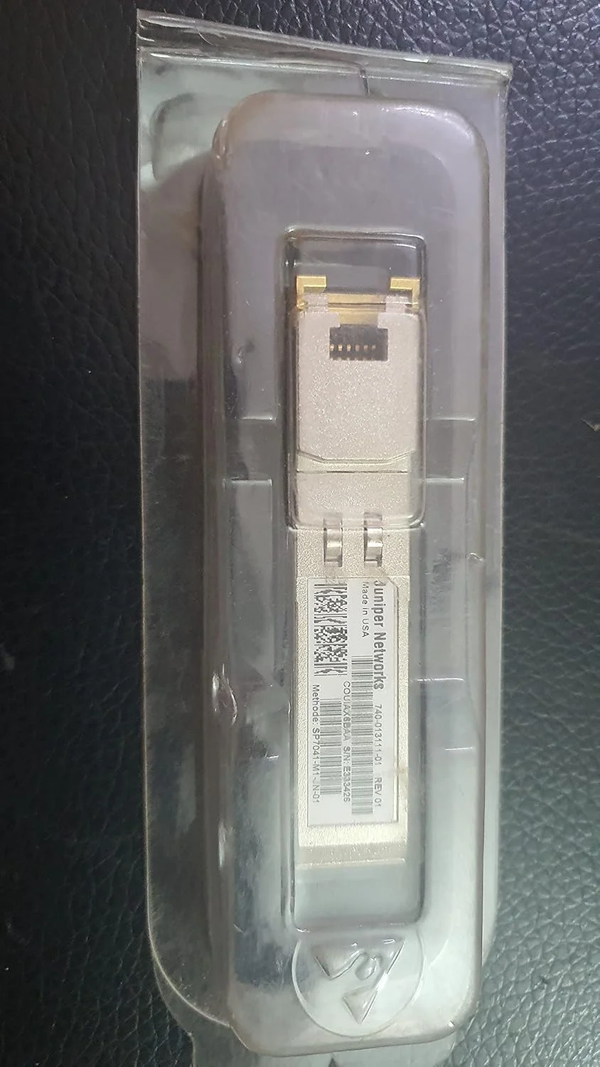 ماژول فیبر نوری JUNIPER SFP-1GE-T با برند Juniper مدل SP7041-M1-JN 740-013111