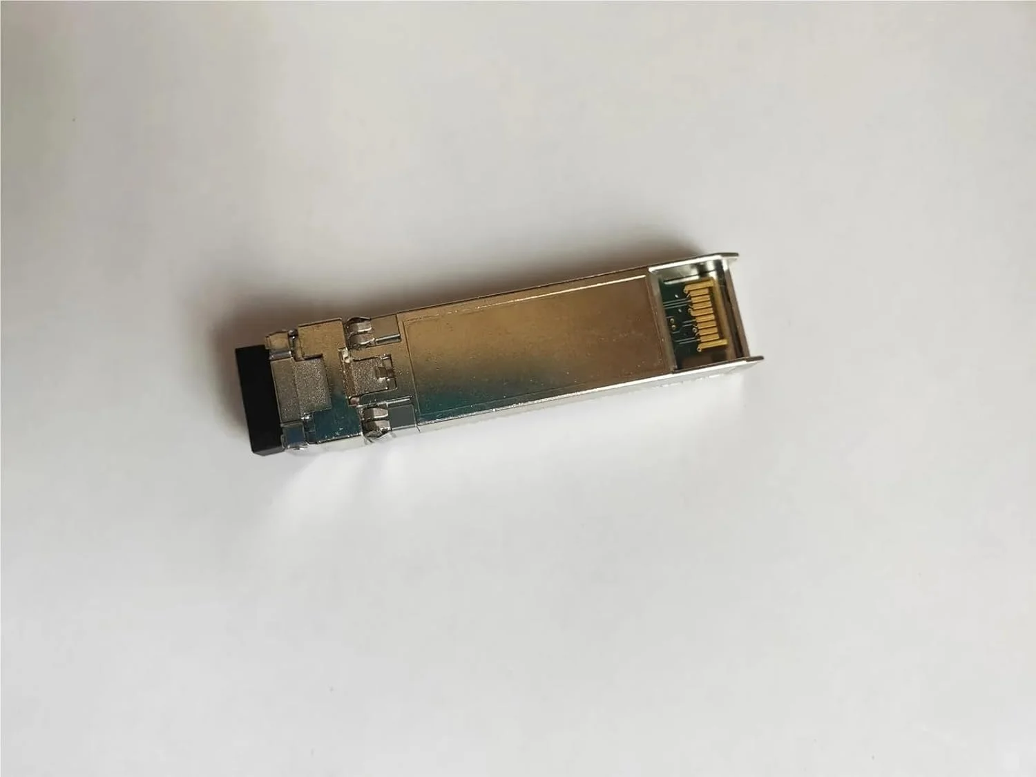 فرستنده-گیرنده FTLF8529P3BCV-QL 16G 850nm SW SFP+ استفاده شده qle2670 qle2672 qle2690 qle2692 ماژول کارت HBA 16g سوئیچ sfp qle