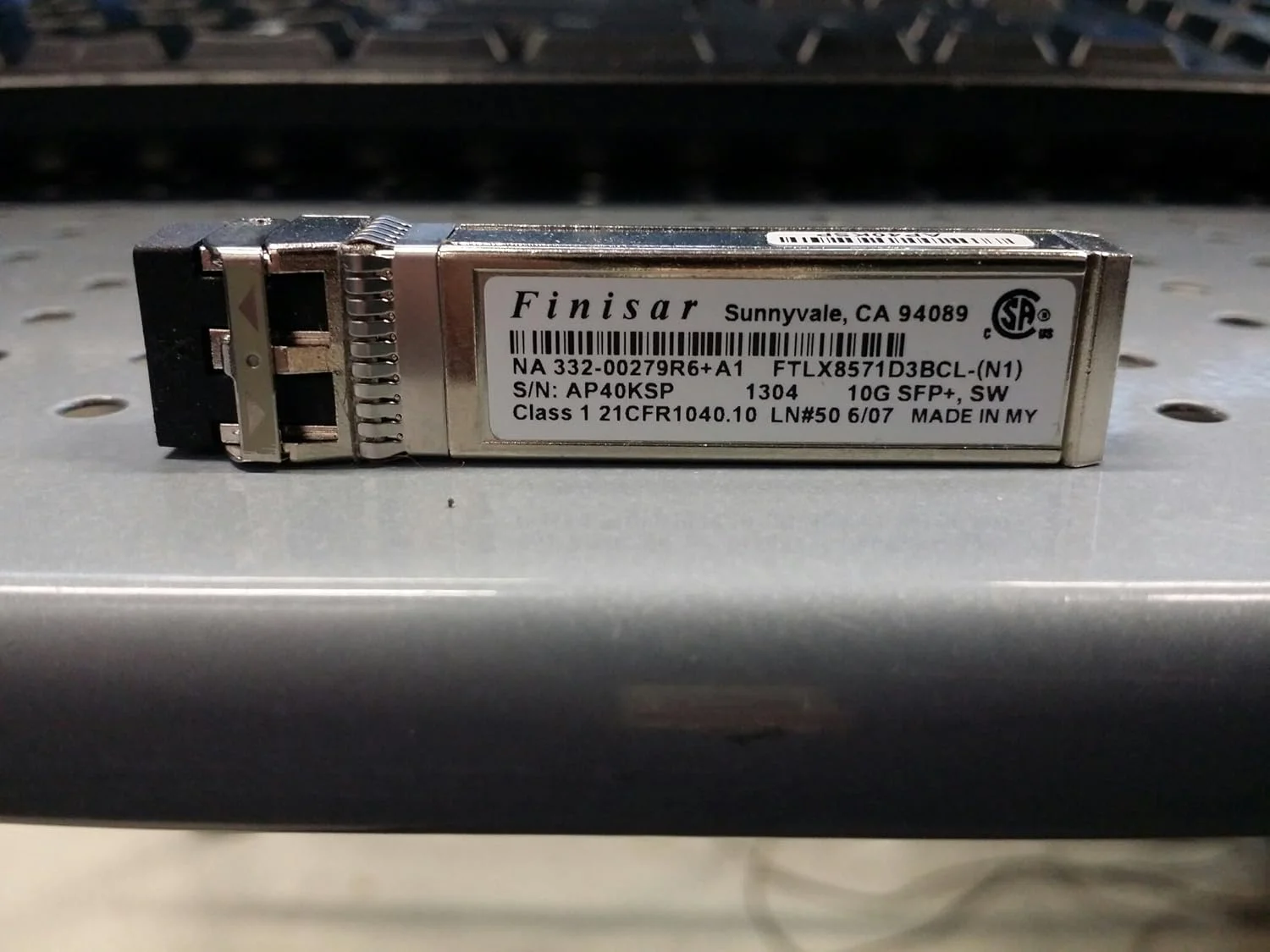 فرستنده و گیرنده فیبر نوری Finisar Network FTLX8571D3BCV SFP+ 1000Base-SX 10Gb s 300m