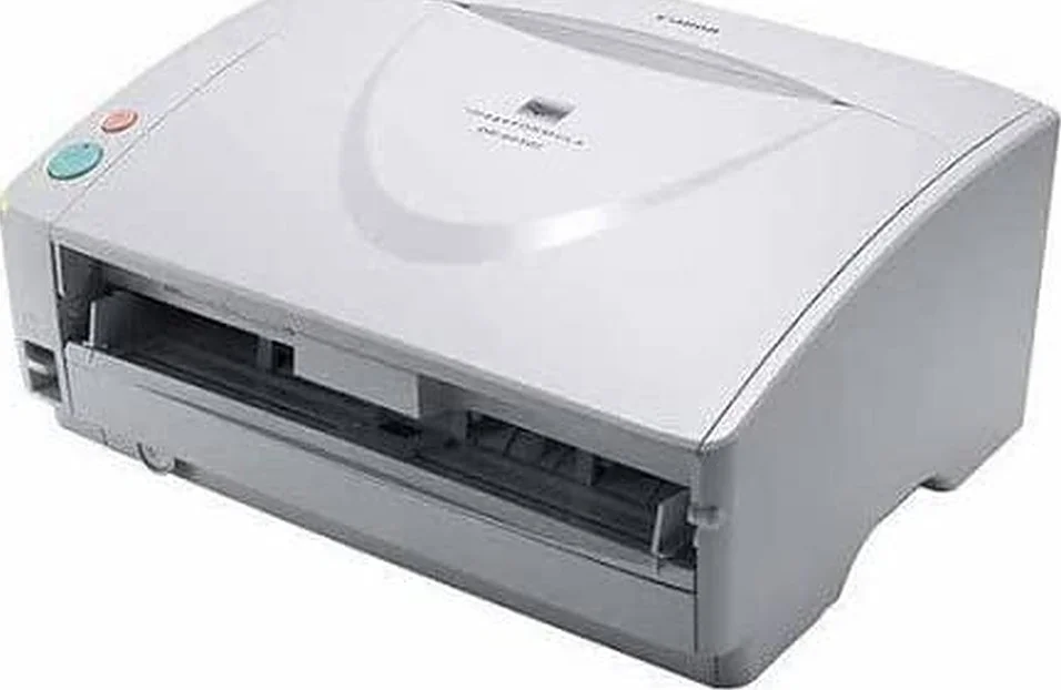 اسکنر اسناد اداری Canon image FORMULA، رزولوشن اپتیکال 600dpi، سرعت 80 صفحه در دقیقه و 160 تصویر در دقیقه، ظرفیت فیدر 100 برگی، کیفیت تصویر Kofax VRS، اسکن دو طرفه A3، سفید | 4624B003AG