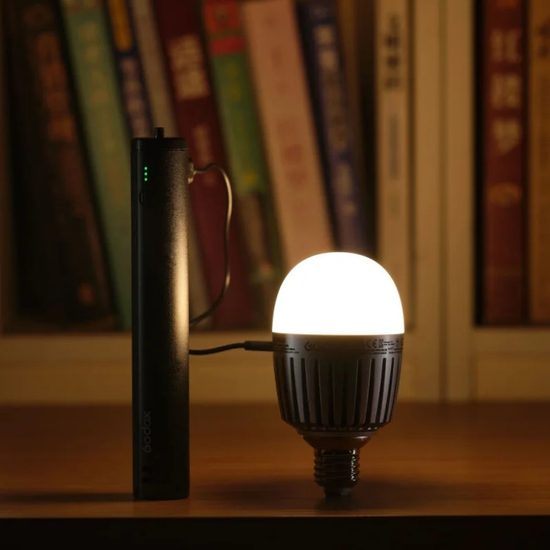 لامپ خلاقانه RGBWW گودکس مدل C7R KNOWLED