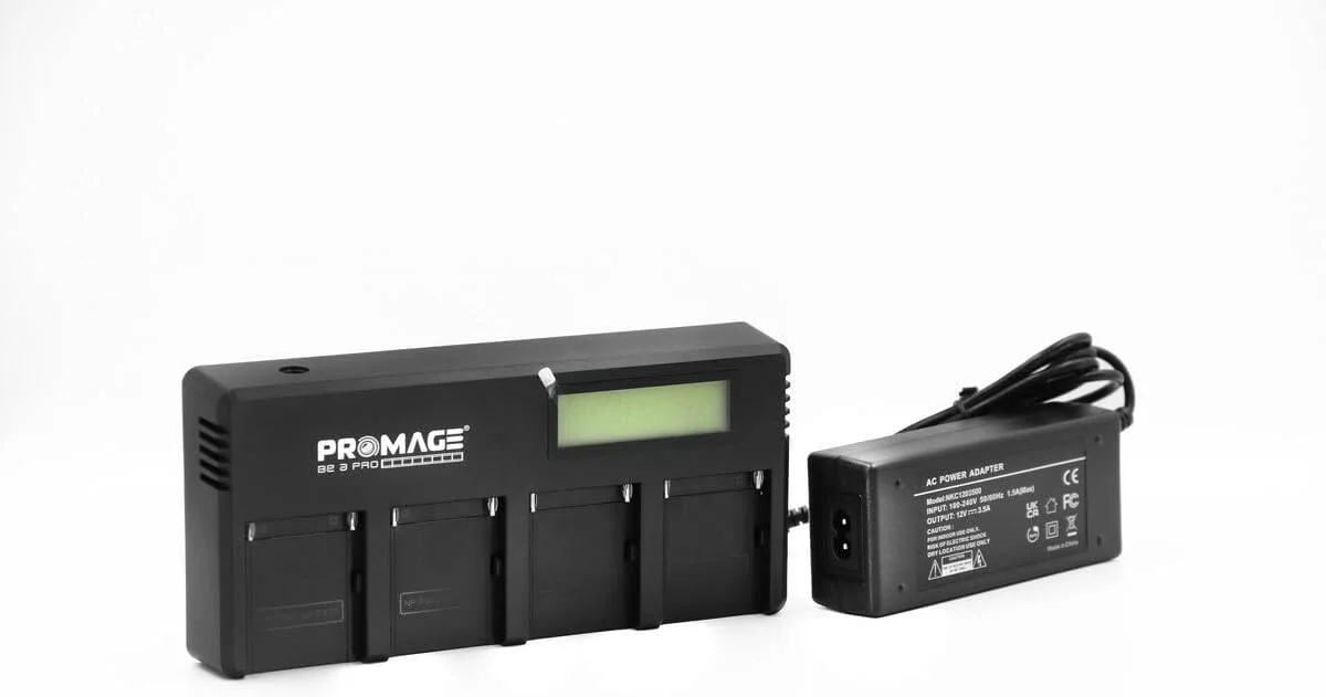 شارژر چهارگانه پرومِیج DF-F970 برای باتری های F570/770/970، شارژر فوق سریع