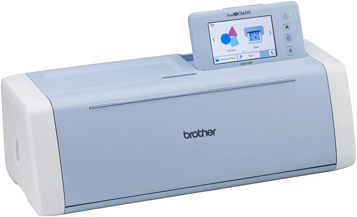 دستگاه برش کاغذ و پارچه Brother ScanNCut SDX1200 با اسکنر، صفحه نمایش لمسی 5 اینچی LCD، بیش از 1300 طرح داخلی و 17 فونت، تیغه های اتوماتیک واقعی، شبکه بی سیم LAN، قابلیت خواندن اکثر داده های گلدوزی PES/PHC/PHX، آبی | SDX1200 دستگاه برش کاغذ و پارچه Brother ScanNCut SDX1200 با اسکنر، صفحه نمایش لمسی 5 اینچی LCD، بیش از 1300 طرح داخلی و 17 فونت، تیغه های اتوماتیک واقعی، شبکه بی سیم LAN، قابلیت خواندن اکثر داده های گلدوزی PES/PHC/PHX، آبی | SDX1200