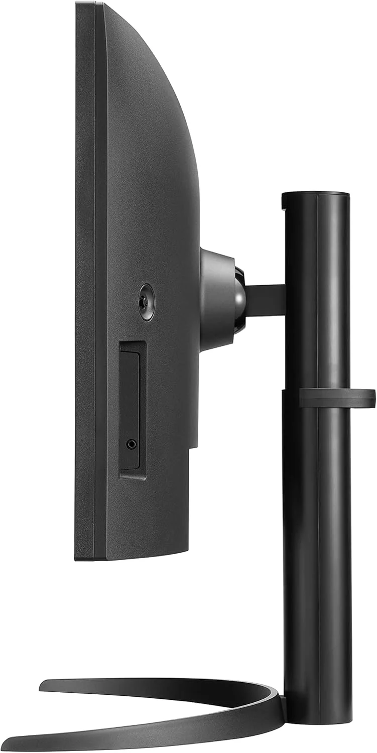 مانیتور گیمینگ 27 اینچی LG Ultragear QHD IPS با زمان پاسخگویی 1 میلی‌ثانیه، نرخ تازه‌سازی 144 هرتز، HDR، سازگار با G-SYNC، دارای پورت HDMI و DisplayPort، رنگ مشکی