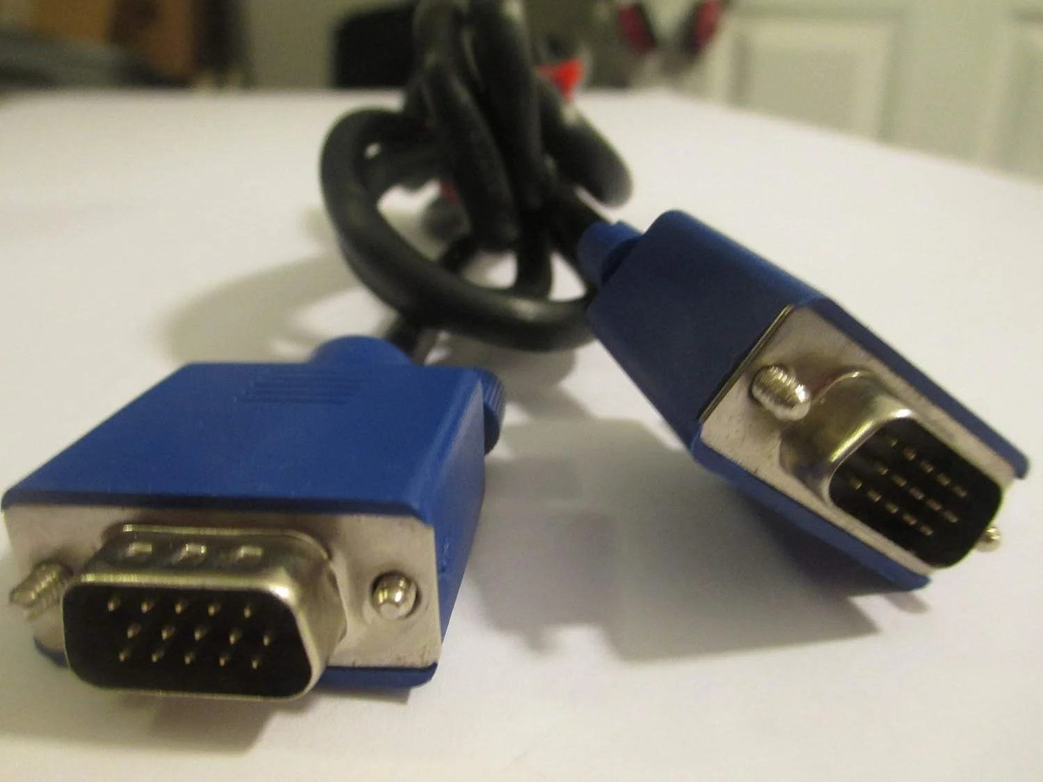 کابل مانیتور VGA نر 15 پین شیلددار هاتران E246588 AWM 20276 30V - طول 1.8 متر