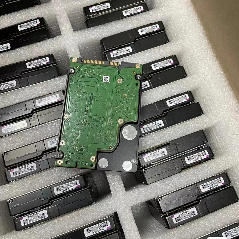 هارد دیسک برای سرورهای سازمانی مدل ST2400MM0129 ظرفیت 2.4 ترابایت سرعت 10K SAS سایز 2.5 اینچ 12G هارد دیسک برای سرورهای سازمانی مدل ST2400MM0129 ظرفیت 2.4 ترابایت سرعت 10K SAS سایز 2.5 اینچ 12G