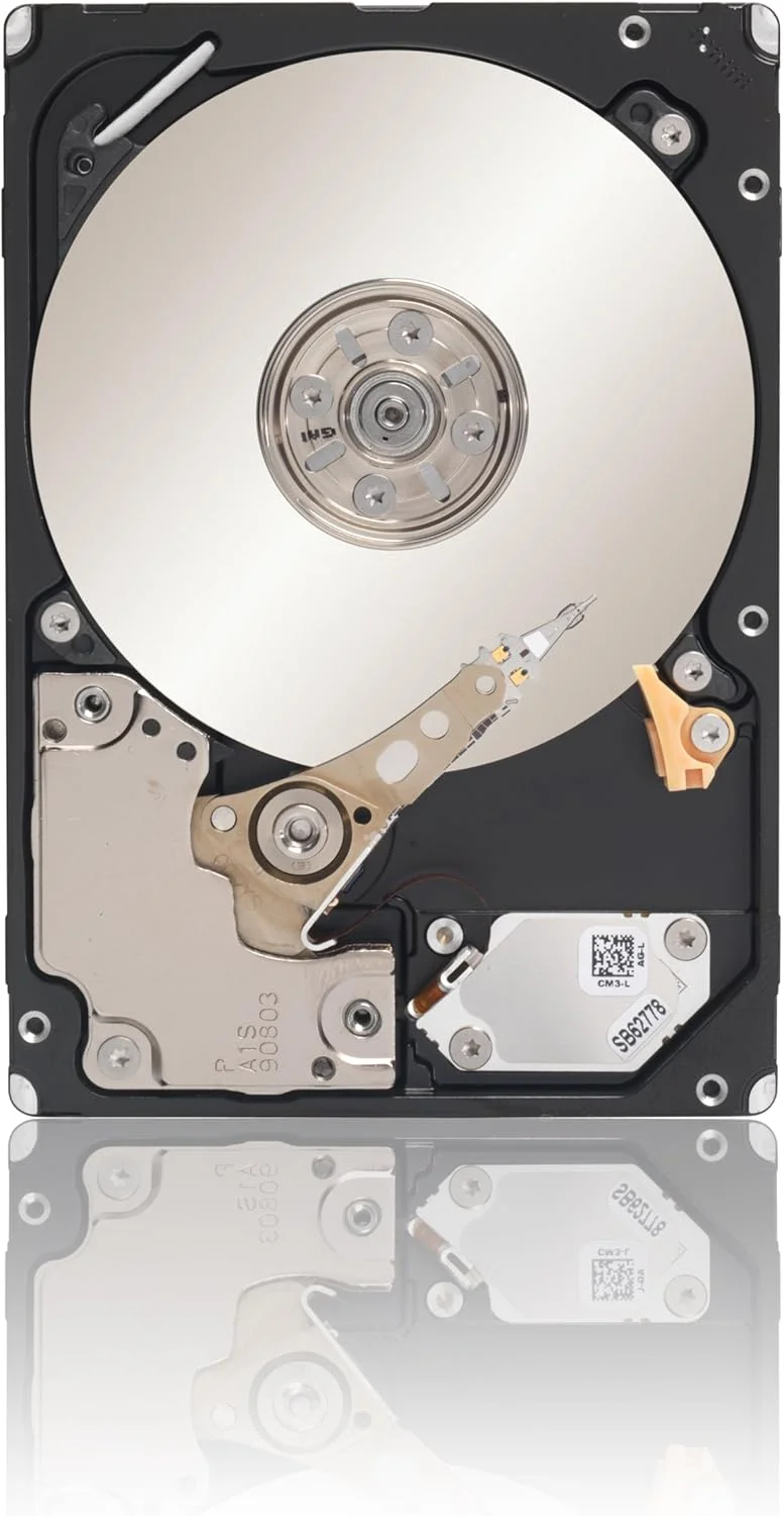 هارد درایو داخلی سیگیت Savvio 10K.5 با ظرفیت 300 گیگابایت، سرعت 10000 دور در دقیقه، رابط SAS 6 گیگابیت بر ثانیه، حافظه کش 64 مگابایت و اندازه 2.5 اینچ (مدل ST9300605SS) هارد درایو داخلی سیگیت Savvio 10K.5 با ظرفیت 300 گیگابایت، سرعت 10000 دور در دقیقه، رابط SAS 6 گیگابیت بر ثانیه، حافظه کش 64 مگابایت و اندازه 2.5 اینچ (مدل ST9300605SS)