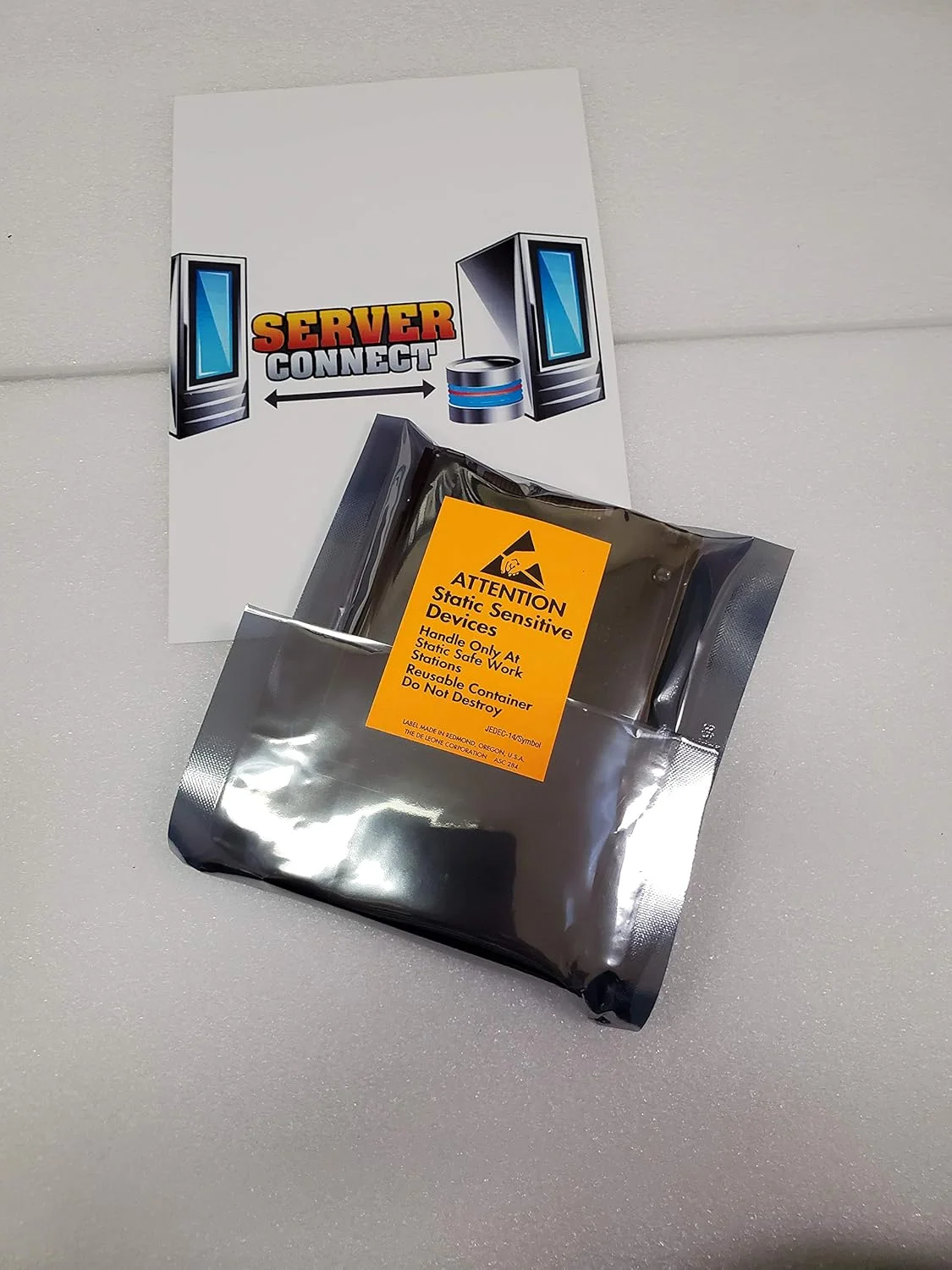 هارد درایو HPE با ظرفیت 1 ترابایت، سرعت 7.2K و رابط 12G SFF SAS SC هارد درایو HPE با ظرفیت 1 ترابایت، سرعت 7.2K و رابط 12G SFF SAS SC