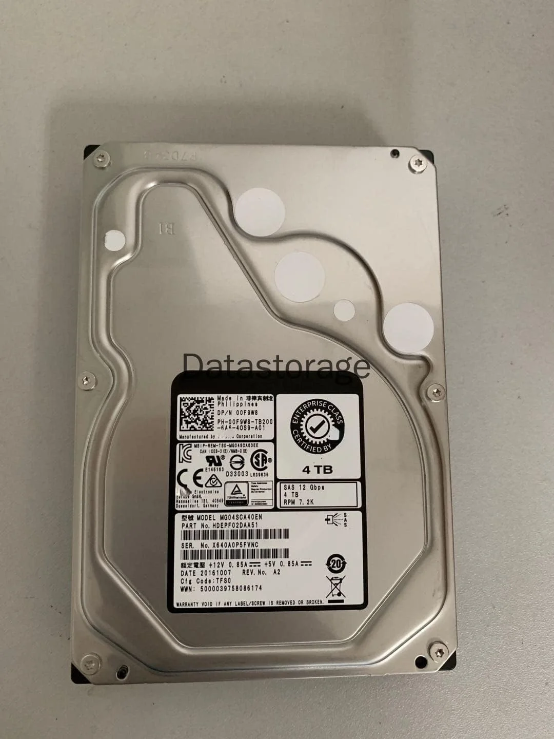 هارد دیسک 4 ترابایتی SAS مدل MG04SCA40EN مناسب سرورهای DELL، سایز 3.5 اینچ، 12 گیگابایت بر ثانیه، کد 00F9W8 هارد دیسک 4 ترابایتی SAS مدل MG04SCA40EN مناسب سرورهای DELL، سایز 3.5 اینچ، 12 گیگابایت بر ثانیه، کد 00F9W8