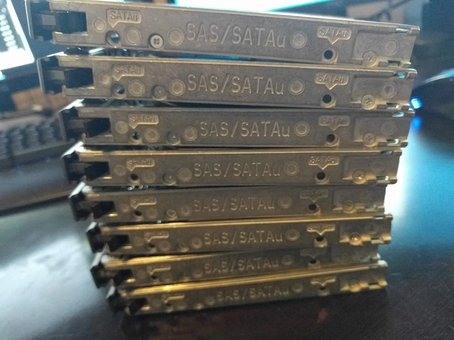 دل 7T0DW 600GB 10K SAS 2.5 6G ST9600204SS دل 7T0DW 600GB 10K SAS 2.5 6G ST9600204SS