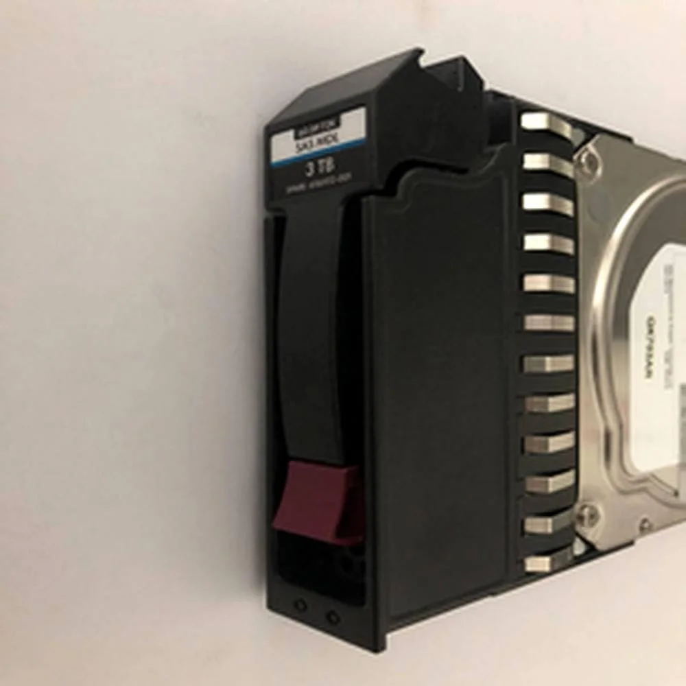 هارد دیسک ۳ ترابایتی SAS با اندازه ۳.۵ اینچ، سرعت ۶ گیگابیت بر ثانیه، ۶۴ مگابایت حافظه کش و ۷۲۰۰ دور در دقیقه، مناسب برای سرور، مدل 656102-001 QK703A هارد دیسک ۳ ترابایتی SAS با اندازه ۳.۵ اینچ، سرعت ۶ گیگابیت بر ثانیه، ۶۴ مگابایت حافظه کش و ۷۲۰۰ دور در دقیقه، مناسب برای سرور، مدل 656102-001 QK703A