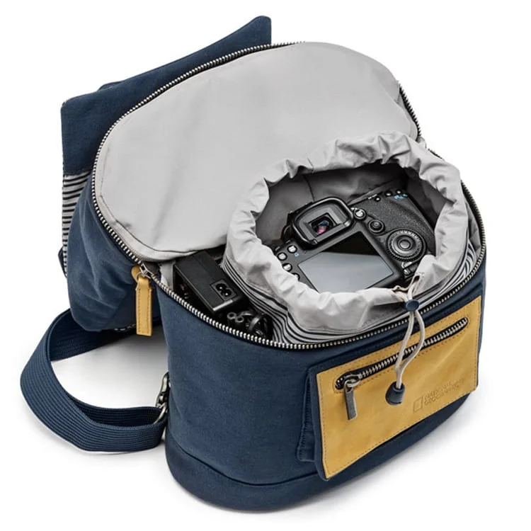 کیف رودوشی متوسط نشنال جئوگرافیک مدل NG MC 4550 سری مدیترانه ای