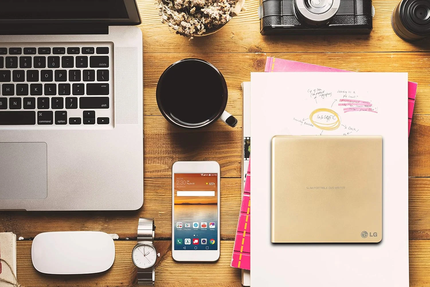 درایو نوری اکسترنال DVD+/-RW قابل حمل و باریک LG Electronics USB 3.0 سازگار با PC Windows، Linux، Mac OS با پشتیبانی از M-DISC مدل GP65NG60 (طلایی)