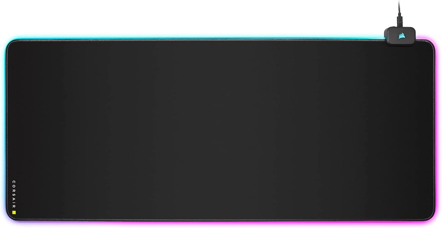 پد ماوس گیمینگ پارچه ای گسترده RGB کرسیر MM700 - 930mm x 400mm - نورپردازی RGB 360 درجه - هاب دو پورت USB - لاستیک ضخیم - مشکی