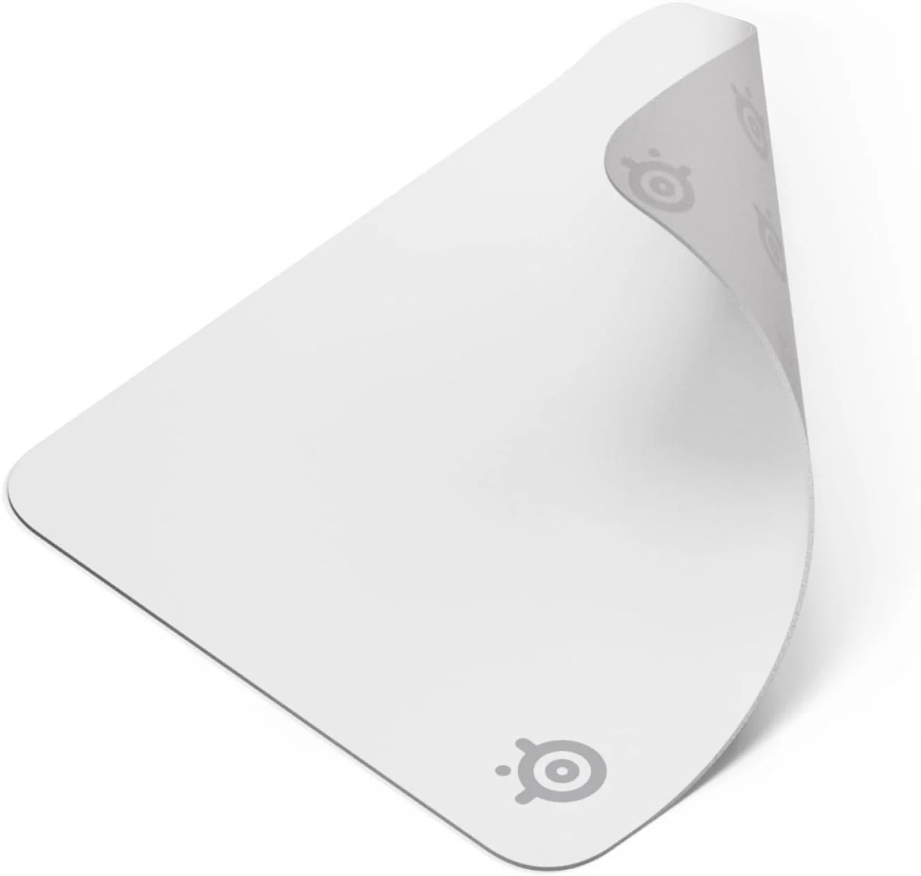 ماوس پد گیمینگ پارچه ای SteelSeries QcK - سطح میکرو بافته شده منحصر به فرد - بهینه شده برای سنسورهای گیمینگ - حداکثر کنترل - سایز M - سفید