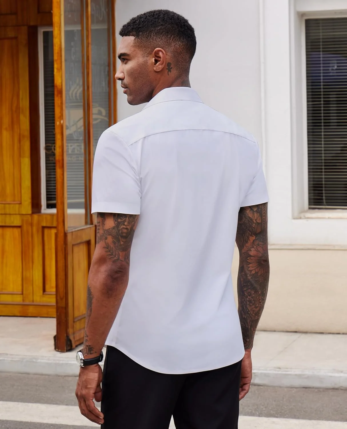 پیراهن مردانه کشی ناردو مدل Lion آستین کوتاه، اسلیم فیت، دکمه دار، مناسب استایل کژوال