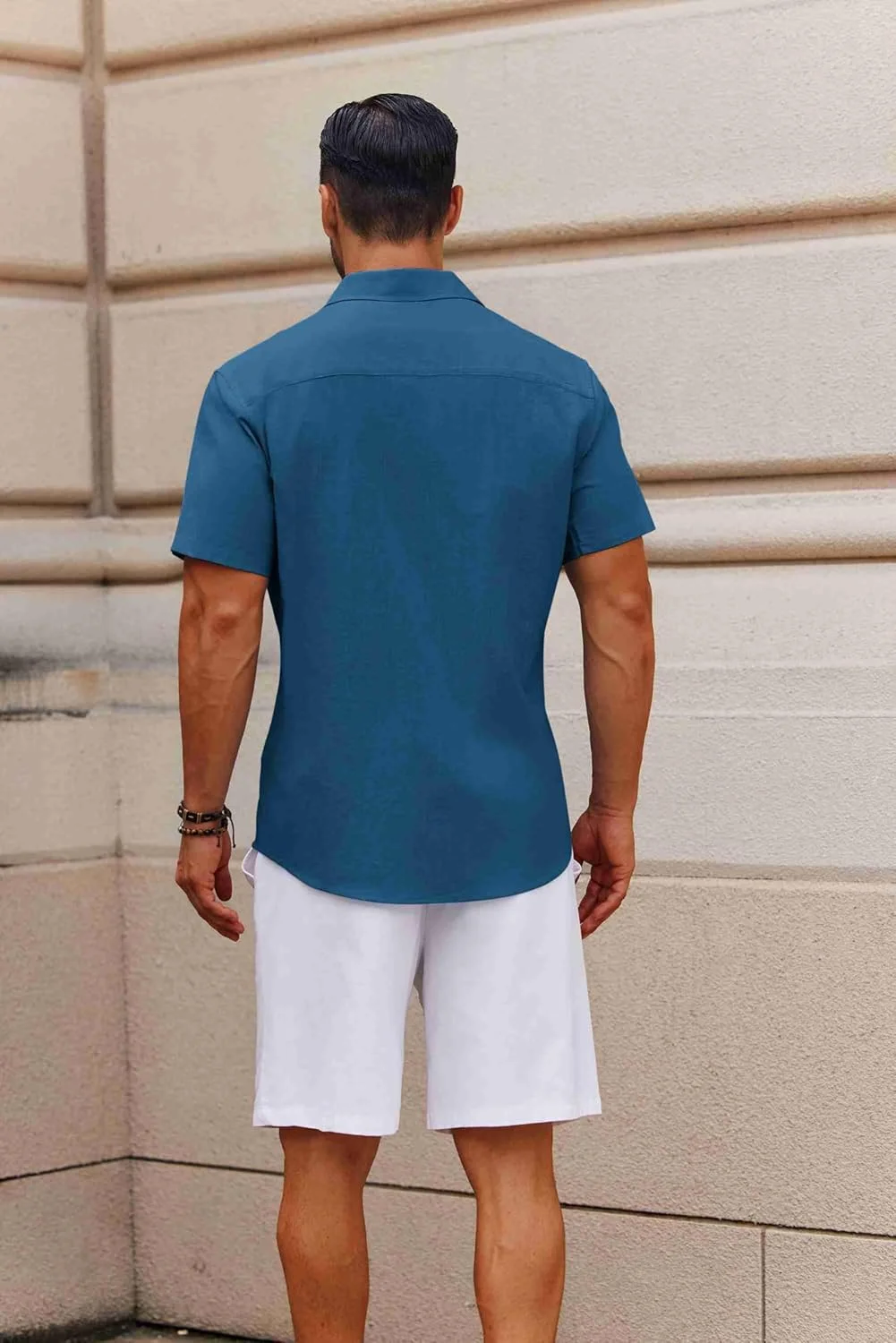 پیراهن مردانه دکمه دار آستین کوتاه کتان مناسب ساحل و تابستان به همراه جیب پیراهن مردانه دکمه دار آستین کوتاه کتان مناسب ساحل و تابستان به همراه جیب