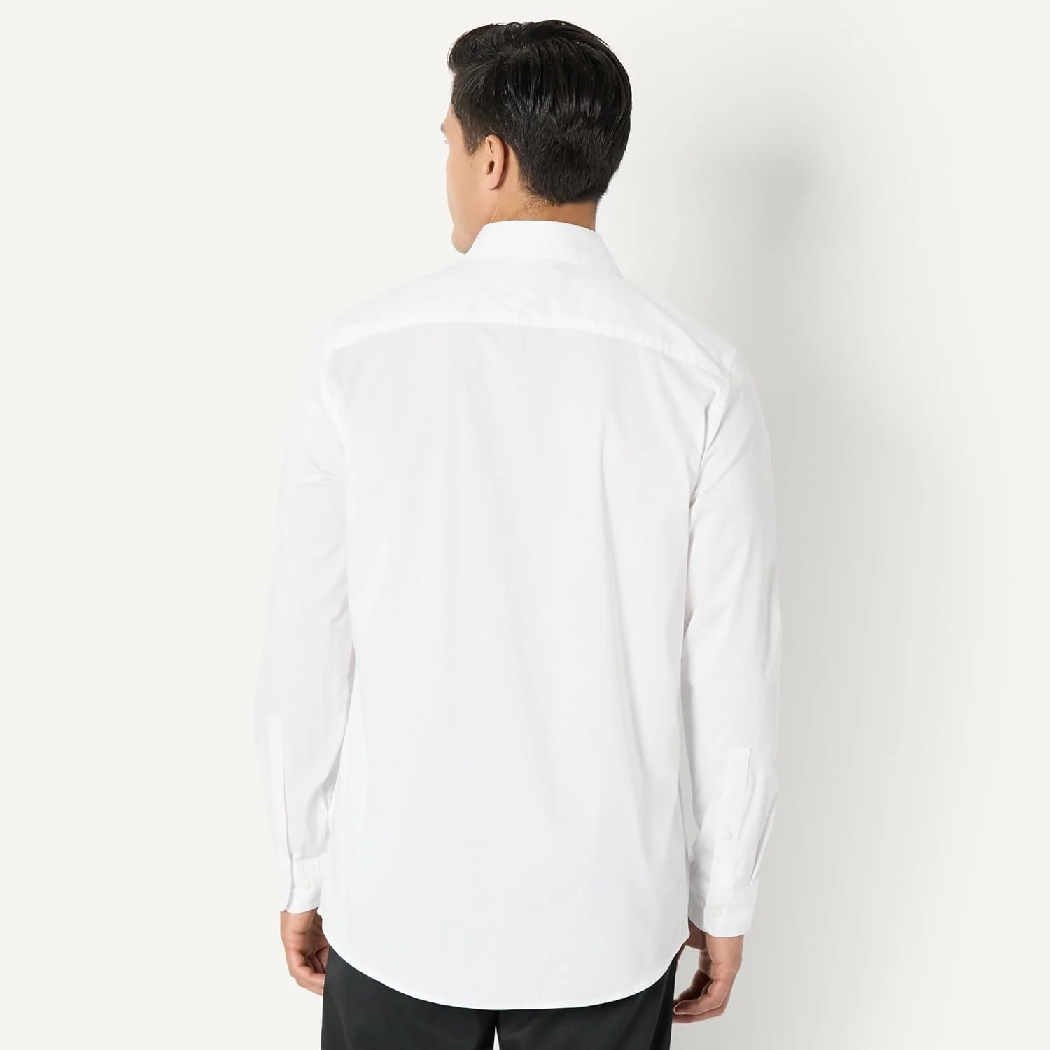 پیراهن آستین بلند مردانه آمازون اسنشیالز با فیت معمولی، ضد چروک و کشسان