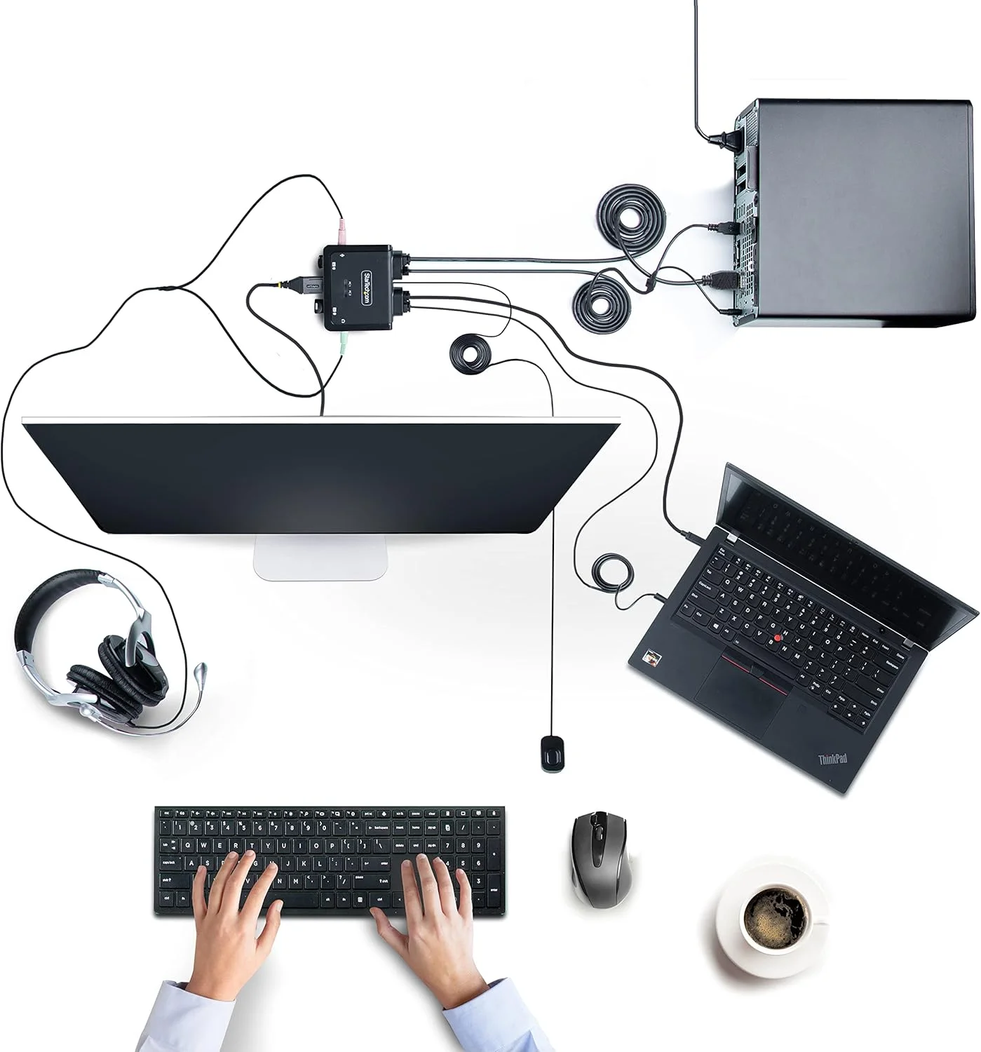 سوئیچ KVM هیبریدی 2 پورت USB-C به HDMI استار تک، 4K 60Hz، KVM جمع و جور با کابل های یکپارچه 6ft/1.8m USB-A/HDMI/Audio و 4ft/1.2m USB-C، تغذیه از طریق USB، سوئیچینگ Hotkey (C2-H46-UAC-CBL-KVM)