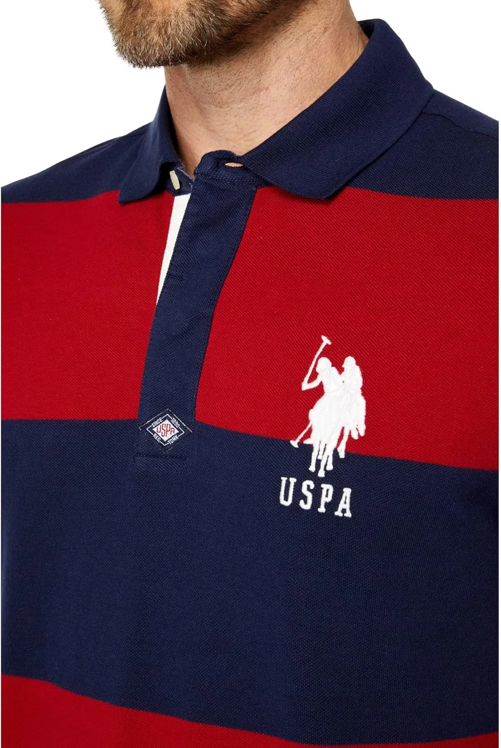 پولوشرت یقه دار مردانه یو.اس. پولو اسن. با راه راه باریک و بافت پیکه - قرمز ریتمیک