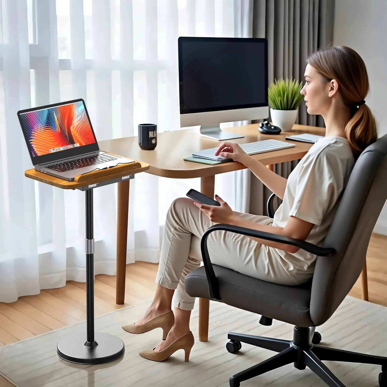 پایه نگهدارنده لپ‌تاپ 2 در 1 NAMON، قابل تنظیم از 42 تا 130 سانتی‌متر، میز کوچک چوبی لپ‌تاپ، پایه بلند لپ‌تاپ مناسب برای خانه، دفتر، اتاق جلسات، مطالعه (روکش چوب رابروود)